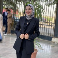 manar Hussein