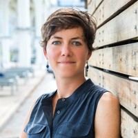 Nora Kern, Mpa