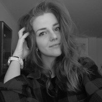 Júlia Jamrichová