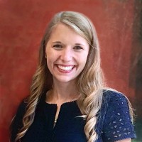 Emily Evans, Pe