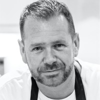 Simon McKenzie