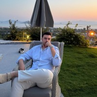Özgür Göker
