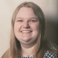 Lyndsey Januszewski