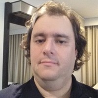 Paulo Tavares