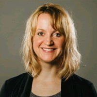 Stephanie Schilling