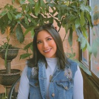 Elizabeth Sifuentes