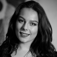 Amy Manson