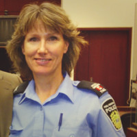 Tina Andrews