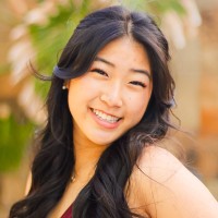 Iris Lee