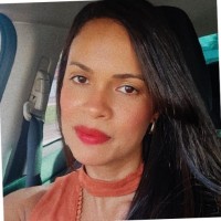 Simone Menezes