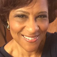 Joyce Glenn