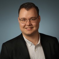 Davids Puiselis │ MBA Cand. │ M.Sc. IR and Diplomacy