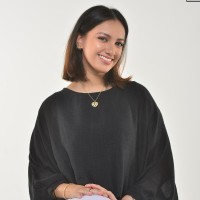 Yasmin Khan
