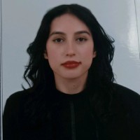 Ayşe Ö.