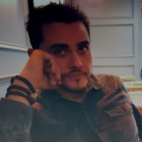 Mario Hoyos