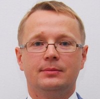 Дмитрий Шутов