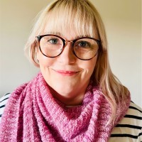 Lynne Thomsett