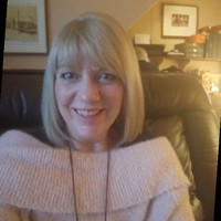 Valerie Oakton