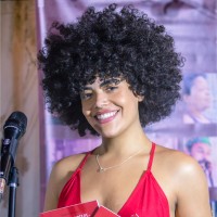 Kat Mira
