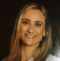 Flávia Côrtes