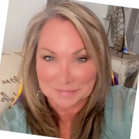 Lesley Lindsey