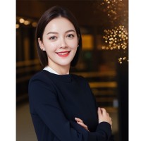 Sarah He