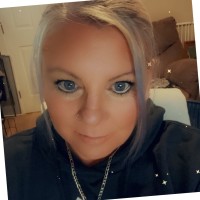 Jennifer Helle