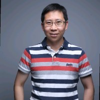 李佳龙