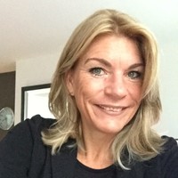 Lillian De Vries