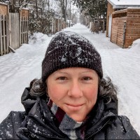 Lesley Thompson