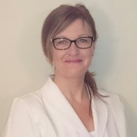 Suzanne Bourget