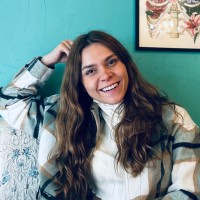 Ece Özçekiç