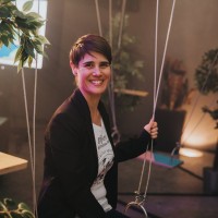 Eve Lauzon