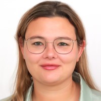 Nadja Schlau