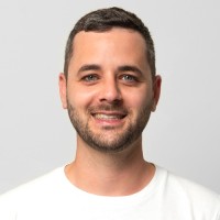 Daniel Ezra