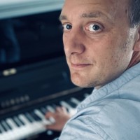 Giles Packham