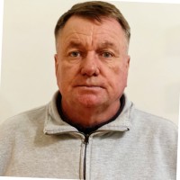 Steve Hall   MIET
