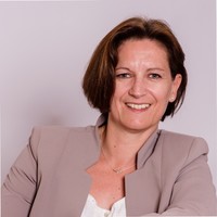 Céline RESTIER