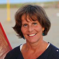 Janneke L.