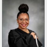 Kari E. Robles