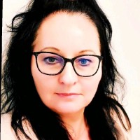 Yvonne Walkus