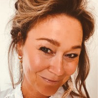Karin Jacques