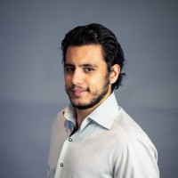 Adil Hayat
