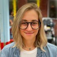Michaela Slutsky, Mpa/Ma