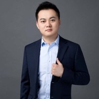 侯毓楠