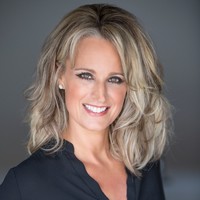 Leslie Hawkins