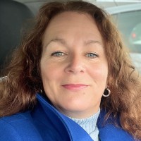 Sandra T.