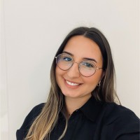 Lea Dos Santos