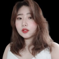 Janet Hwang
