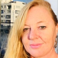 Dominique Livingstone